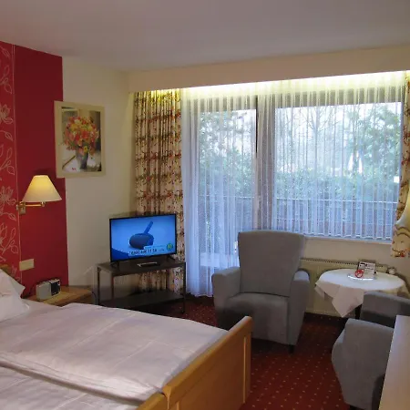 Marie-luise, Garni,therme فندق