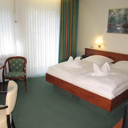 Marie-luise, Garni,therme מלון 3*
