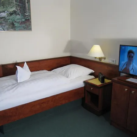 Marie-luise, Garni,therme فندق باد بيفينسون